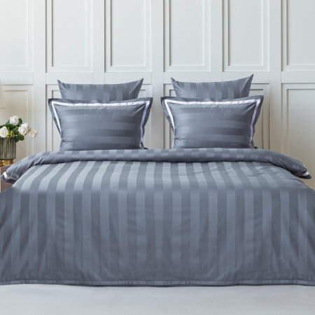 ПОСТЕЛЬНОЕ БЕЛЬЁ С ПРОСТЫНЕЙ НА РЕЗИНКЕ ИРИС